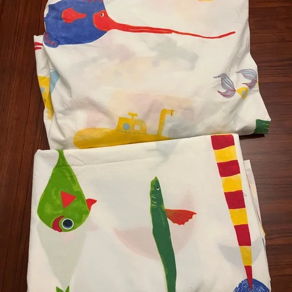 Pottery Barn 100% organic cotton Colorful sheets no PC/ Firm Price - Picture 3 of 16